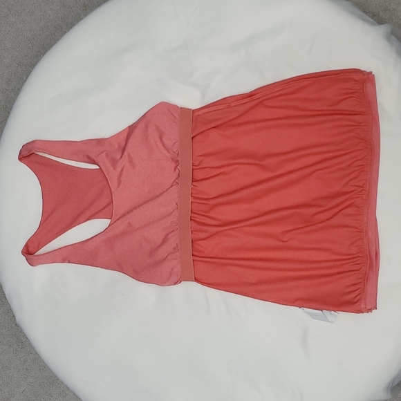 Workout tank - medium - loose fit - Picture 3 of 5